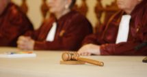 Stire din Eveniment : Toate sesizările pe OUG 14 au fost respinse de Curtea Constituțională