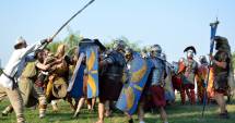 Stire din Cultură-Educație : Show emoționant, cu lupte cu gladiatori, care romane și teatru antic
