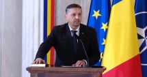 Stire din Cultură-Educație : ”Va deveni o practică curentă”. În această seară, Daniel David deschide sesiunea, live, pe Facebook, de întrebări