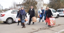 Stire din Social : Sărbători minunate pentru copiii  din Piatra. Moș Crăciun a ajuns și la ei