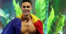 Stire din Sport : David Popovici a fost nominalizat la titlul de "Cel mai bun sportiv din Balcani în 2025"