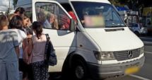 Stire din Eveniment : Microbuz răsturnat pe A1: un mort