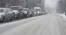 Stire din Eveniment : Iarna afectează traficul rutier!