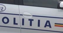 Stire din Eveniment : Coliziune pe contrasens! Un microbuz și două autoturisme, implicate în accident