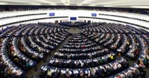 Stire din Actualitate : Parlamentul European avertizează Polonia și Ungaria