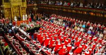 Stire din Actualitate : Drepturile cetățenilor UE din Marea Britanie, protejate după Brexit