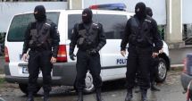 Stire din Eveniment : Indivizi propuși spre arestare pentru proxenetism și trafic de persoane