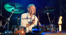 Stire din Cultură-Educație : O legendă a muzicii rock concertează în România! Vezi cât costă biletele!