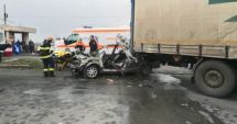 Stire din Eveniment : Accident teribil pe DE 584. Medicii nu au putut decât să constate decesul…