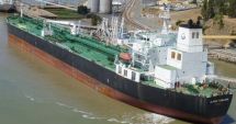 Stire din Actualitate : Navigatori de pe un tanc petrolier, răpiți de PIRAȚI ÎNARMAȚI!