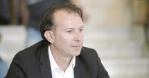 Stire din Cultură-Educație : Mesaj pentru deputați: "Nu respingeți dublarea alocațiilor pentru copii!"