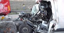 Stire din Eveniment : ACCIDENT TERIBIL! A intrat sub un camion, la 130 km/h!