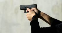 Stire din Eveniment : Dealer de etnobotanice, prins în flagrant de polițiști
