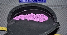 Stire din Eveniment : Dealer de ecstasy, luat pe sus de mascați