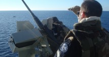 Stire din Eveniment : Operațiune de salvare! O navă cu zeci de refugiați ajunge în Portul Constanța - UPDATE