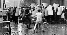 Stire din Eveniment : Dosarul Revolutiei, anchetă fără vinovați