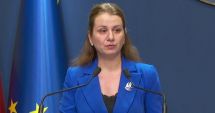Stire din Cultură-Educație : Ligia Deca: “Fac apel la profesori să supravegheze copiii, chiar dacă nu țin orele”