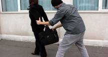 Stire din Eveniment : De ce ajung puștanii să dea în cap pe stradă
