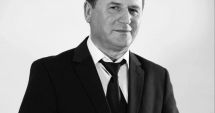 Stire din Politică-Administrație : Colegii din Asociația Comunelor din România deplâng decesul primarului GHEORGHE MOLDOVAN