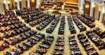 Stire din Politică-Administrație : Camera Deputaţilor a aprobat procedura de evaluare a funcţionarilor publici parlamentari