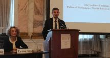 Stire din Politică-Administrație : "Trebuie să luăm măsuri de siguranță pentru a preveni posibile disfuncționalități cauzate de Brexit"