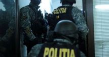 Stire din Eveniment : Descinderi în spitale și farmacii. Poliția anunță cum dispar banii plătiți de români pentru asigurările medicale