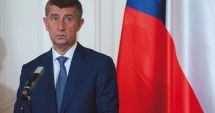 Stire din Actualitate : Deși anchetat, premierul ceh refuză să demisioneze!