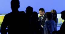 Stire din Politică-Administrație : Dezbatere Ponta-Iohannis, în seara asta. Ce spune Ponta