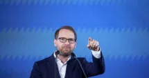 Stire din Politică-Administrație : Dominic Fritz: PSD să-și asume până la capăt că nu mai vrea să guverneze și să-și retragă toți oamenii
