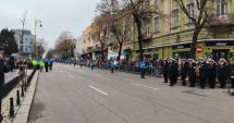 Stire din Eveniment : Scandal la parada militară de la Constanța! A fost nevoie de intervenția jandarmilor