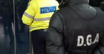 Stire din Eveniment : Polițiști reținuți pentru luare de mită. Primeau bani pentru a nu sancționa șoferi care comiseseră contravenții