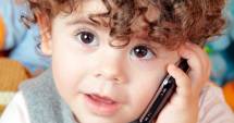 Stire din Fun : Dialog în șoaptă, la telefon