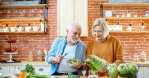 Stire din Sănătate : O dietă echilibrată vă ajută să îmbătrâniţi frumos