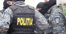 Stire din Eveniment : FLAGRANT ÎN MAMAIA / Doi traficanți de cocaină au ajuns pe mâna DIICOT și BCCO