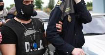 Stire din Eveniment : Cinci polițiști de frontieră, reținuți pentru mită