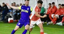 Stire din Sport : Remiză albă în derby-ul dintre Dinamo și CFR Cluj