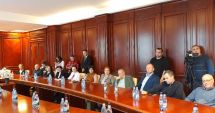 Stire din Cultură-Educație : Directorii s-au plâns ministrului Culturii "Autocarele nu mai intră în Piața Ovidiu și pierdem turiști"