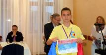 Stire din Cultură-Educație : El e super-matematicianul de la Colegiul "Mircea"!