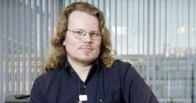 Stire din Actualitate : Mister: Unul  dintre cofondatorii WikiLeaks este căutat de autorități