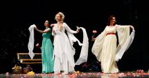 Stire din Cultură-Educație : Balet și divertisment muzical, la Teatrul  "Oleg Danovski"