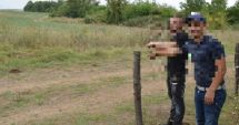Stire din Eveniment : Doi cetățeni albanezi,  prinși în timp  ce treceau ilegal frontiera  cu Bulgaria