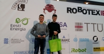 Stire din Cultură-Educație : Doi elevi constănțeni, premiați internațional pentru un robot