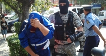 Stire din Eveniment : Doi tineri au fost arestați după ce au jefuit o turistă în Neptun