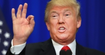 Stire din Actualitate : Donald Trump critică 'tehnologia antică' folosită de funcționarii americani