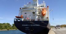 Stire din Economie : Două cargouri au intrat în carantină, în portul Constanța