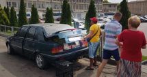 Stire din Eveniment : Două mașini, confiscate de Poliția Locală de la vânzătorii ambulanți din Piața Tomis III