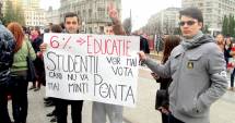 Stire din Cultură-Educație : Zile libere de la Guvern pentru studenți. Ce se ascunde în spatele darului "otrăvit"
