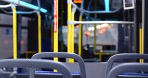 Stire din Eveniment : Un şofer de autobuz a dat jos toţi călătorii, după ce s-a enervat din cauza gălăgiei