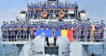 Stire din Eveniment : Marinarii militari de pe dragorul "Dinescu", la posturile de manevră
