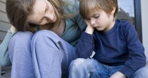 Stire din Social : DRAMA UNEI MAME acuzate de răpirea copiilor